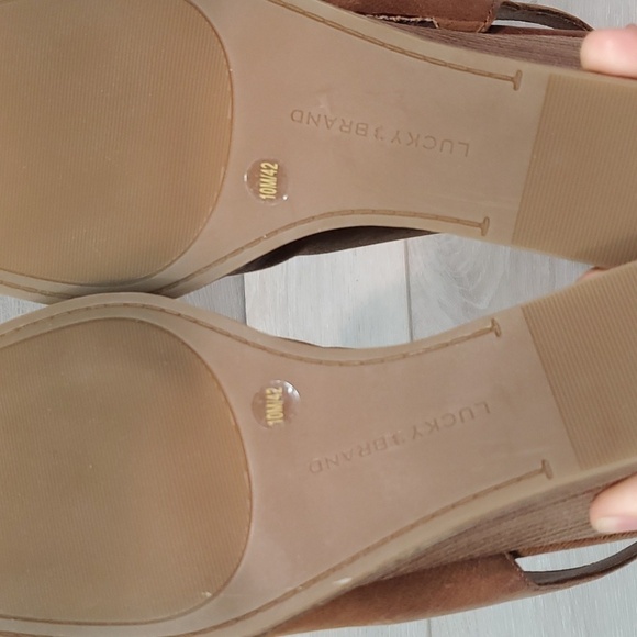 NEW Lucky Brand Womens Lordyn Open Toe Leather Wedge Ankle Shoes sz 10 - Picture 11 of 13